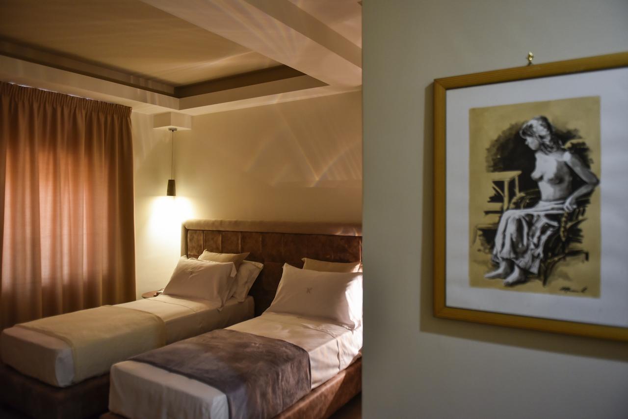 Kete Deluxe Rooms มารินา ดิ ปาลมา ภายนอก รูปภาพ