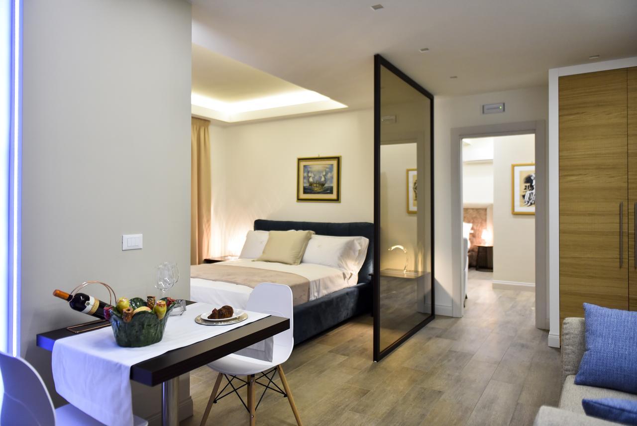 Kete Deluxe Rooms มารินา ดิ ปาลมา ภายนอก รูปภาพ