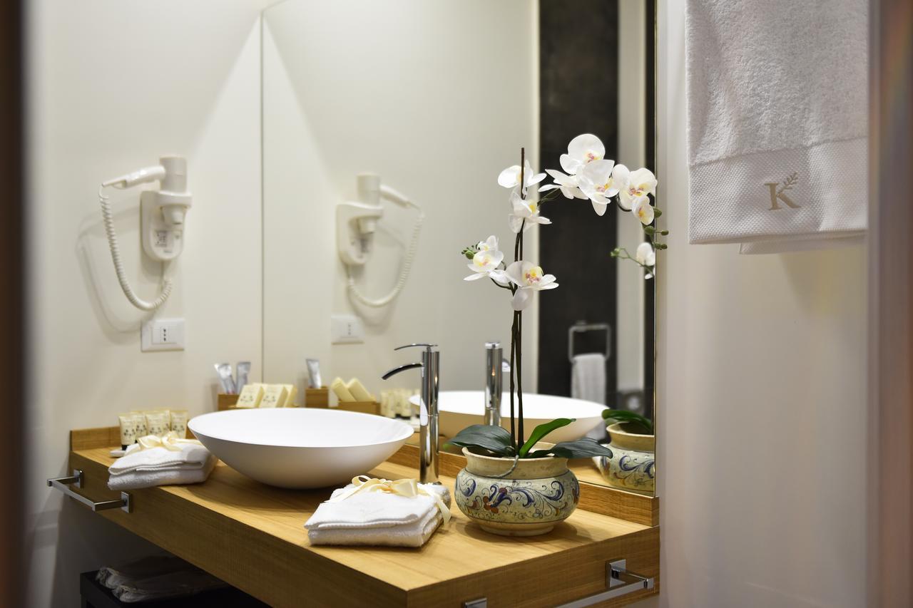 Kete Deluxe Rooms มารินา ดิ ปาลมา ภายนอก รูปภาพ